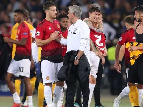 Các đội Anh tại vòng bảng Champions League: Tử thần sẽ gọi tên ai?