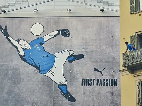 Buffon được tuyển Italia ưu ái khi trình làng bộ cánh mới