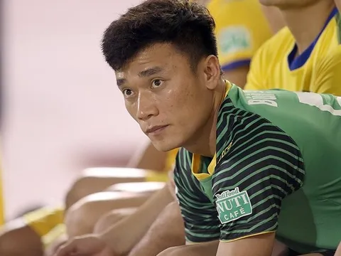 Thầy cũ đưa ra lời khuyên cho Tiến Dũng sau sai lầm nghiêm trọng