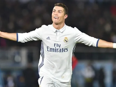 Bắt Real chịu thuế, Ronaldo lại "làm mình làm mẩy"?