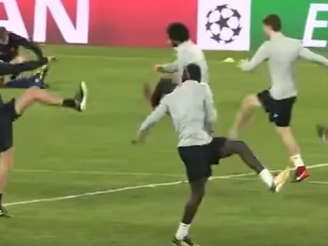 Buổi tập cuối cùng của Liverpool trước thềm 'chung kết' với Sevilla