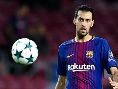 Busquets thừa nhận Barcelona đang 'quên' bóng đá đẹp