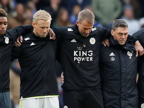 Các cầu thủ Leicester City không ngừng rơi nước mắt trước trận đấu