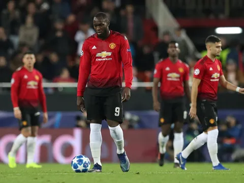 Cái lạnh không khiến Liverpool run rẩy khi đối đầu Man Utd