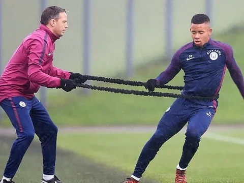 Cái rét không làm chùn chân Man City trước trận gặp Southampton