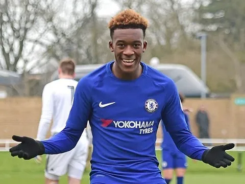 Sarri "ghẻ lạnh", Chelsea sắp mất thần đồng vào tay Bayern Munich