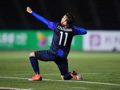 Vùi dập Lào, Messi Campuchia và đồng đội sẵn sàng thách thức Việt Nam