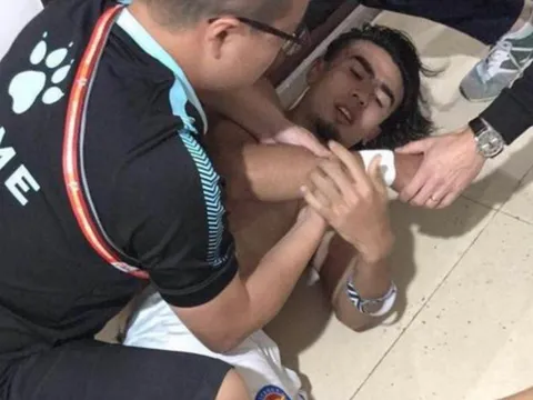 Cảnh sát Trung Quốc hành hung đội bóng, 3 người nhập viện?