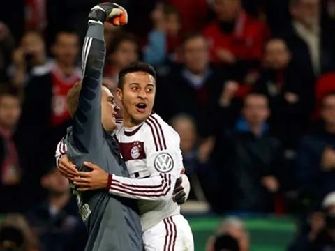 Cạnh tranh với Dortmund, Bayern đón hung tin từ 2 ngôi sao hàng đầu
