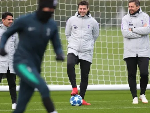 Cao hứng, Pochettino luyện tuyệt kĩ trước mặt học trò