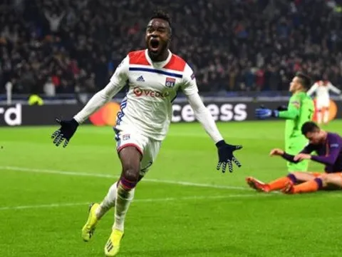 Chân dung ngôi sao khiến hàng thủ tốt nhất châu Âu phải tan nát