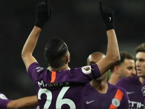 Arsenal thật điên rồ nếu không quyết mua sao Quỷ đỏ