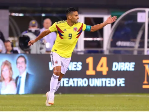 "Mãnh hổ" Falcao bất lực, Colombia hòa nhạt trước Argentina