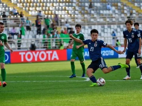 Siêu phẩm từ xa và cú xoay người đẳng cấp, Nhật Bản có 3 điểm kịch tính trước Turkmenistan