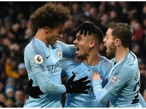 ĐHTB vòng 17 Premier League: Cuộc chơi của tam đại gia