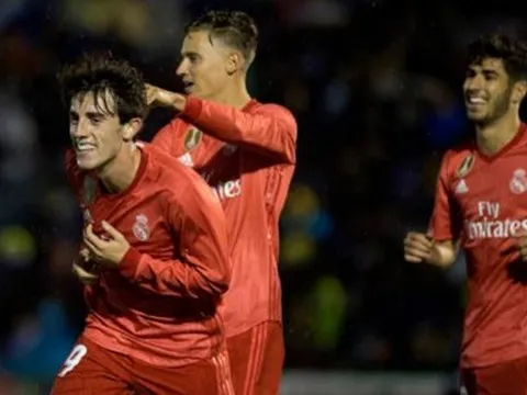 "Di sản" của Lopetegui làm mưa làm gió trước Melilla