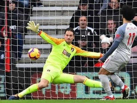 Salah bùng nổ với hattrick, Liverpool vùi dập Bournemouth trên sân khách