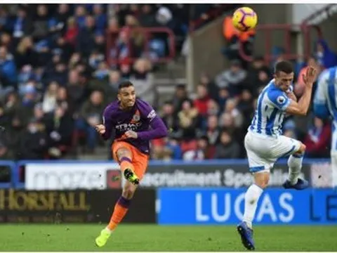 TRỰC TIẾP Huddersfield Town 0-3 Man City: Chiến thắng thuyết phục (KT)