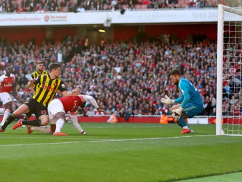 "Cặp bài trùng" người Đức tỏa sáng, Arsenal giành 3 điểm trước Watford