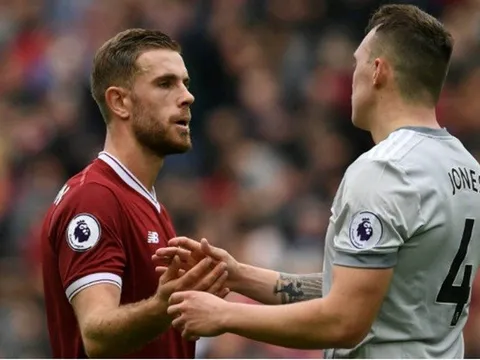 Carragher: "Liverpool giỏi lắm chỉ vào top 4"