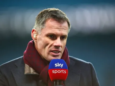 Carragher tuyên bố Arsenal đã 'chết' từ 2 năm trước