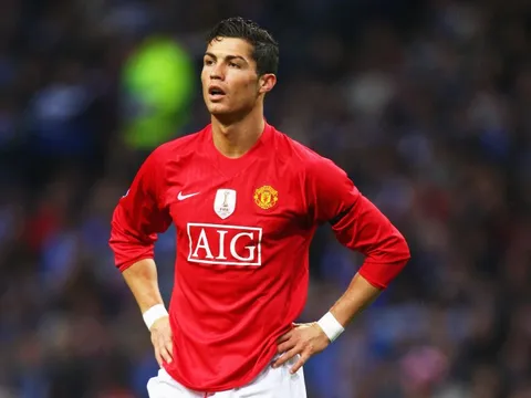 Carrick: "Thật điên rồ khi bỏ qua Ronaldo, nhưng cầu thủ M.U đó mới xuất sắc nhất"