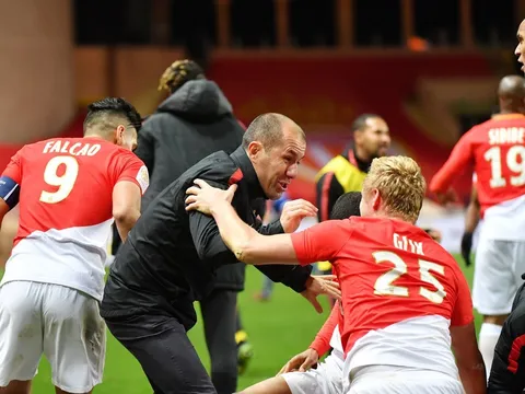 Carrillo ghi 2 bàn trong 3 phút, Monaco ngược dòng ngoạn mục đánh bại Troyes