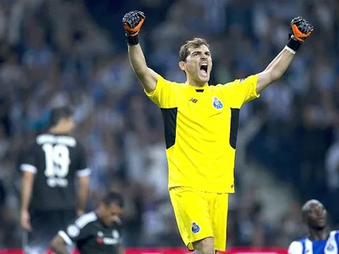 Còn ai nhớ “cây trường sinh” Iker Casillas