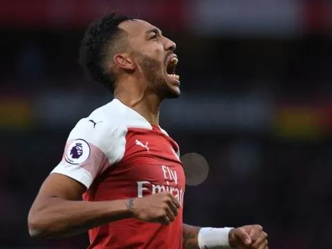 "Cậu ấy là tiền đạo hay nhất lịch sử Arsenal"