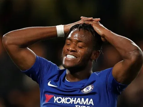 Fan Chelsea chỉ ra cái tên xuất sắc hơn Giroud và Morata cộng lại