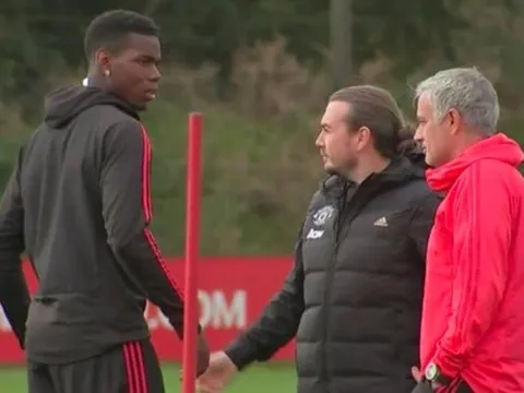 'Cầu thủ hiện đại rất quyền lực và Mourinho sẽ bị sa thải"
