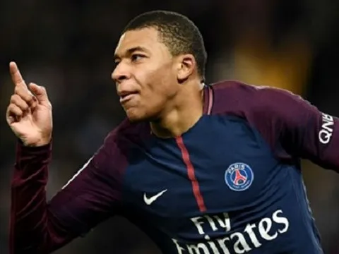 Cầu thủ trẻ Pháp xuất sắc nhất năm: Mbappe đánh bại sao Man United