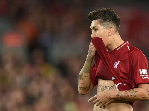 CĐV Liverpool cầu xin Klopp ngưng 'hành hạ' một người