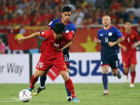 CĐV Thái Lan: "Chúng tôi vất vả mới hòa Philippines còn Việt Nam thì..."