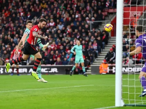 Chấm điểm Arsenal: Thảm họa mang tên Koscielny