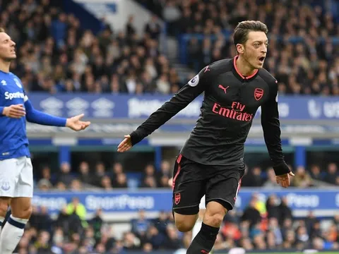 Chấm điểm Arsenal trận Everton: Còn ai dám chê Ozil?
