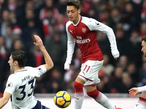 Chấm điểm Arsenal trận Tottenham: Chân giá trị của Ozil