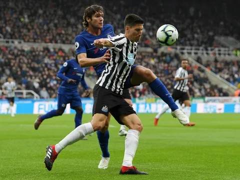 Chấm điểm Chelsea: Tìm ra hậu vệ trái xuất sắc nhất Premier League