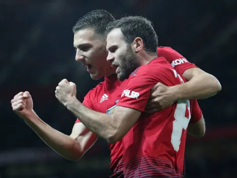 Chấm điểm Man United: Con 8 duy nhất