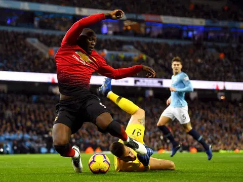 Chấm điểm Man United trận Man City: Bất ngờ người cao điểm nhất