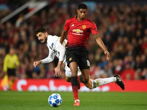 Chấm điểm Man United trận Valencia: Đôi vai nhỏ bé