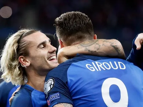 'Chân gỗ' Giroud tiến vào ngôi đền thiêng bóng đá Pháp