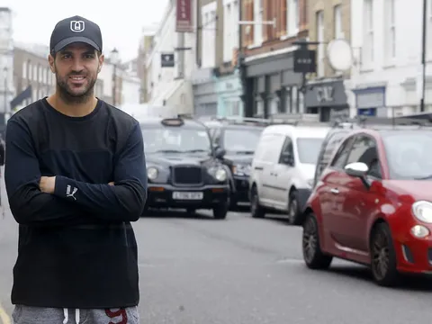 Chẳng có số 9 nào hay hơn Diego Costa!