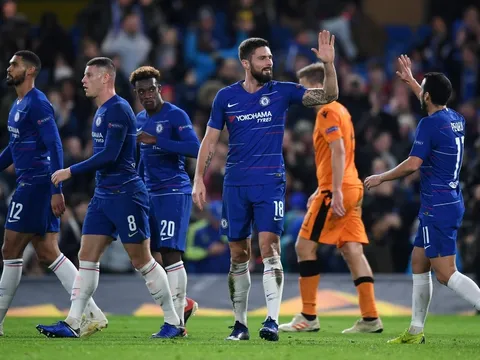 Chelsea cân bằng thành tích vô tiền khoáng hậu của Tottenham tại Europa League