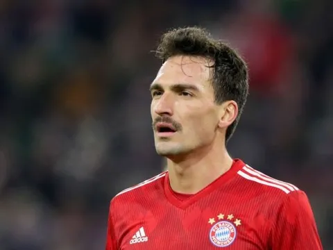 Chelsea được "bật đèn xanh" mua hậu vệ của Bayern