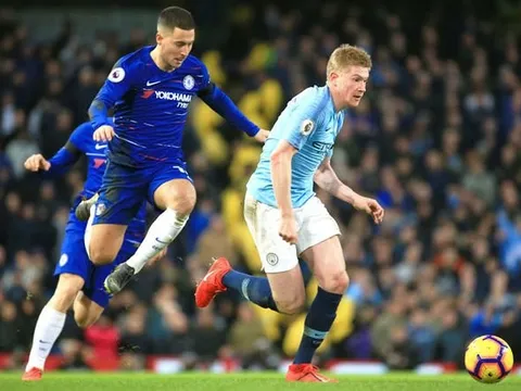 Carragher gây sốc khi nói về cầu thủ Chelsea