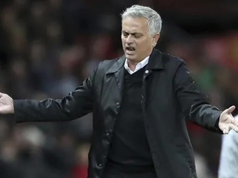 Chelsea vs MU: HLV Mourinho về với hiện thực tàn nhẫn