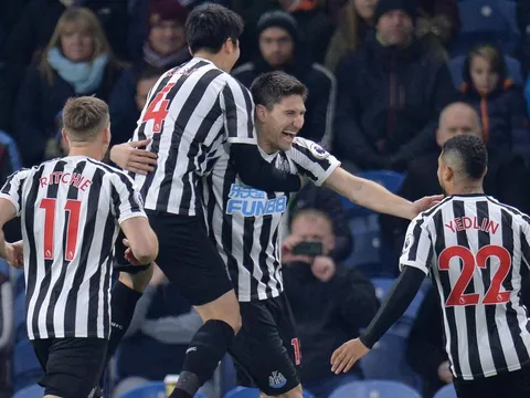 Chỉ kém Man City, Bentinez cùng học trò khiến cả Premier League nể phục