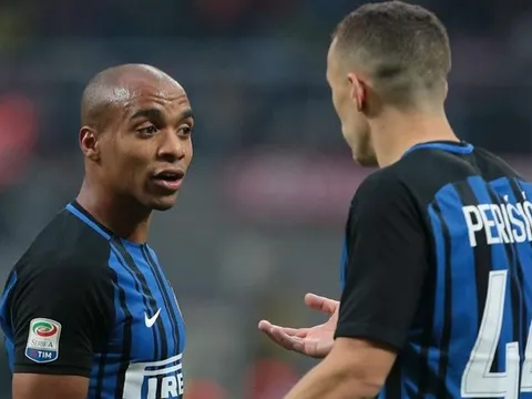 Chia tay N'Zonzi, Sevilla nhắm mua "người không phổi" Serie A