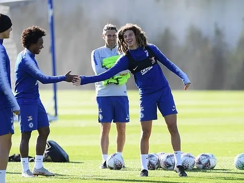 Chiến Liverpool, Sarri trao cơ hội cho 'Gulitt mới'?